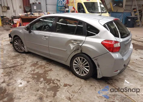 2013 Subaru Impreza 2.0I Premium z USA, uszkodzony, nr VIN JF1GPAD68DH829829